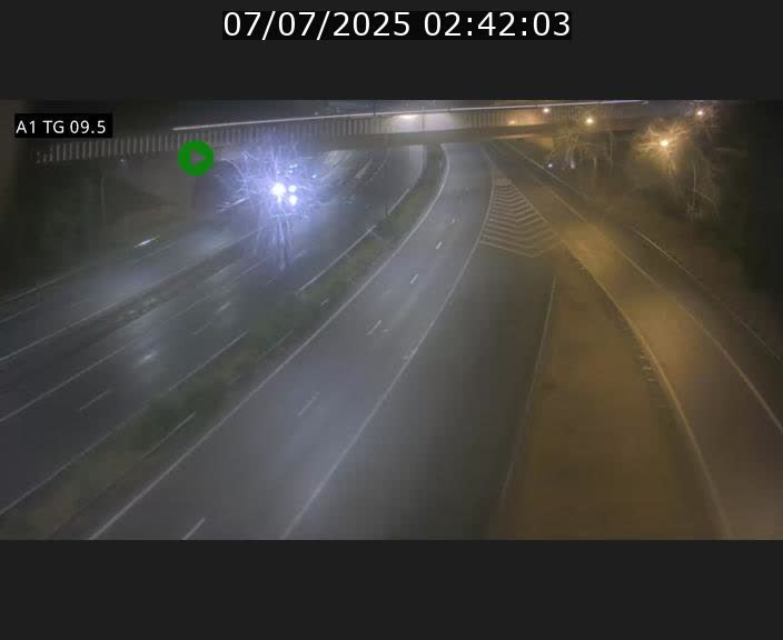 Traffic live webcam Luxembourg Jonction Grünewald - A1 direction Luxembourg-ville - BK 9.5