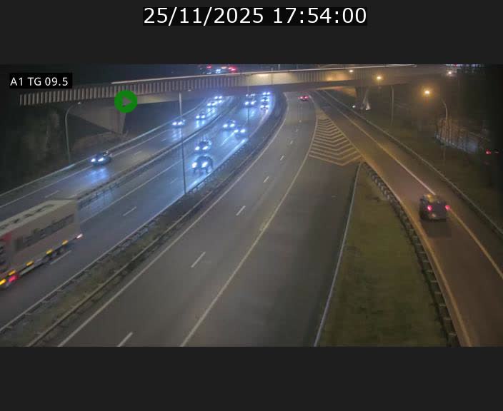 Traffic live webcam Luxembourg Jonction Grünewald - A1 direction Luxembourg-ville - BK 9.5