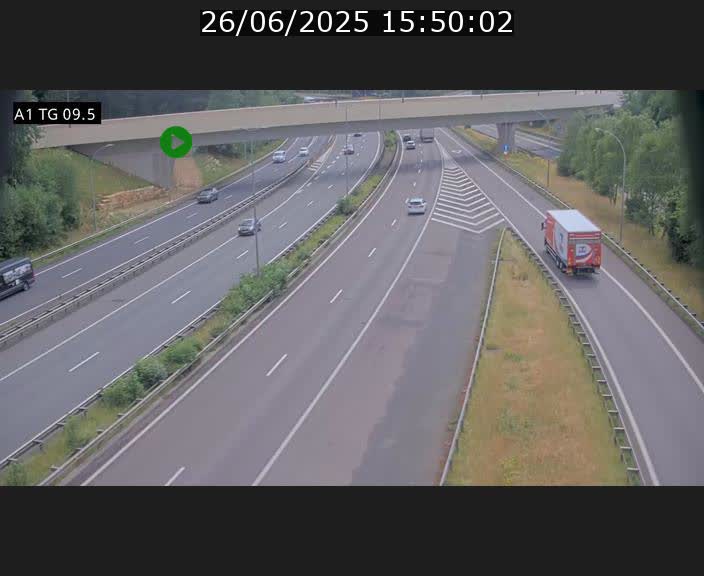 Traffic live webcam Luxembourg Jonction Grünewald - A1 direction Luxembourg-ville - BK 9.5