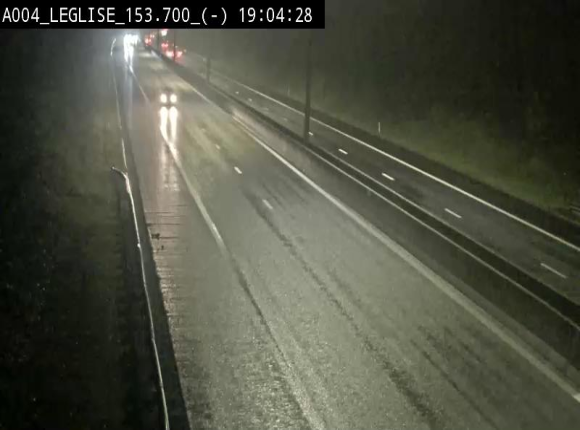Webcam autoroute A4 (E411-E25) à Léglise, avant la jonction avec la N40. Vue orientée vers Bruxelles