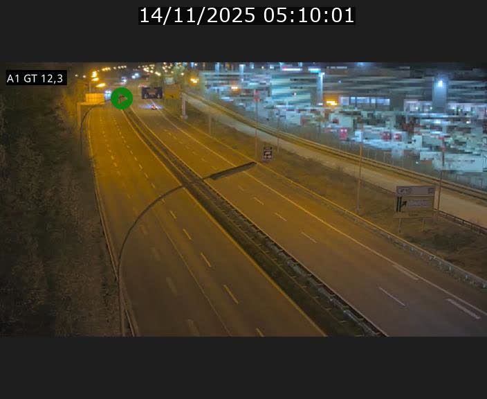 Traffic live webcam Luxembourg Senningerberg - A1 direction Allemagne - BK 12.3