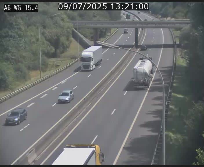 Traffic live webcam Luxembourg Capellen - A6 - BK 15.4 - direction Luxembourg/France/Allemagne