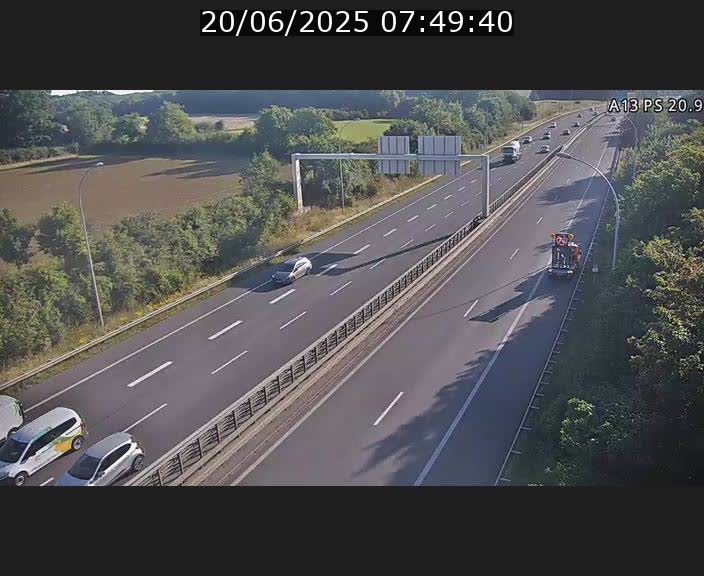 Traffic live webcam Luxembourg Croix de Bettembourg, rond-point d'Hellange - A13 direction Allemagne - BK 20.9