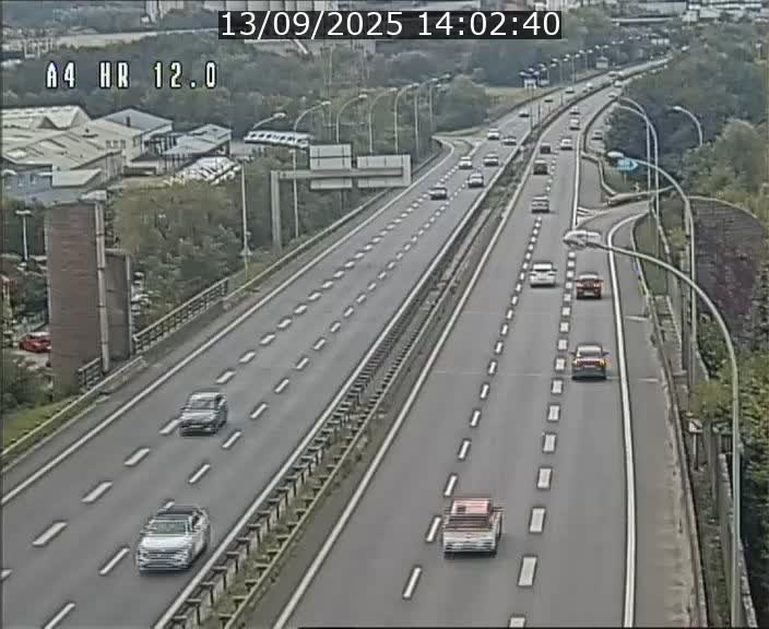 Traffic live webcam Luxembourg Jonction Foetz - A4 - BK 12.0 - direction Esch sur Alzette