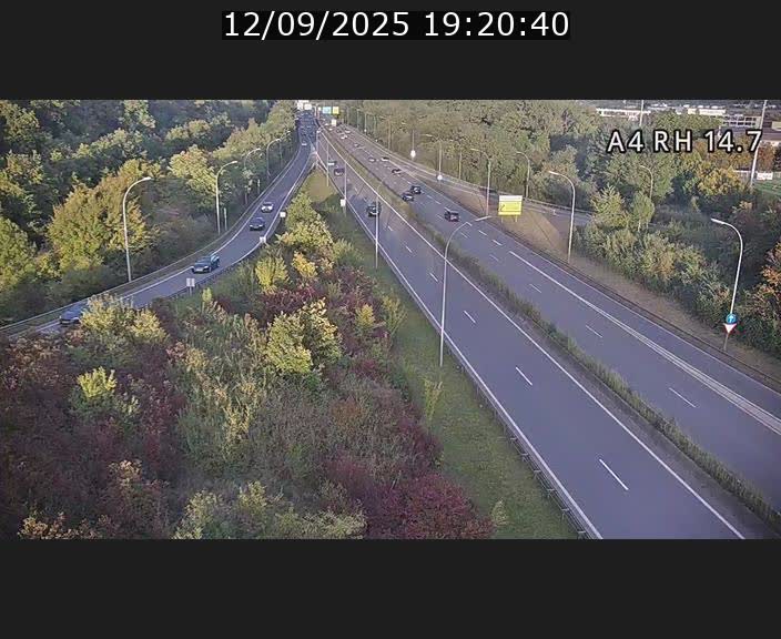 Traffic live webcam Luxembourg Jonction Lankelz - A4 - BK 14.7 - direction Luxembourg