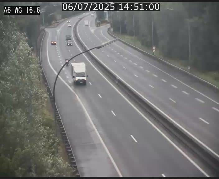 Traffic live webcam Luxembourg Aire de Capellen - A6 - BK 16.6 - direction Luxembourg/France/Allemagne