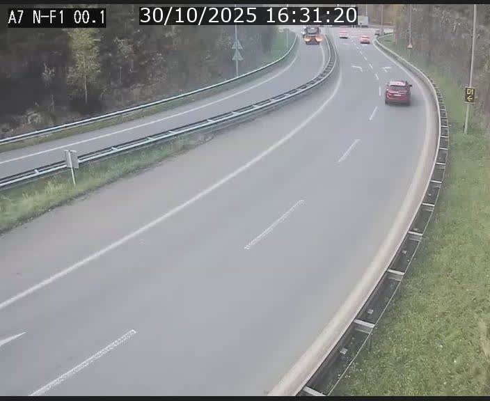 Webcam autoroute Luxembourg A7 située dans la sortie 1 Waldhof, vers la N11, avant le Tunnel Stafelter