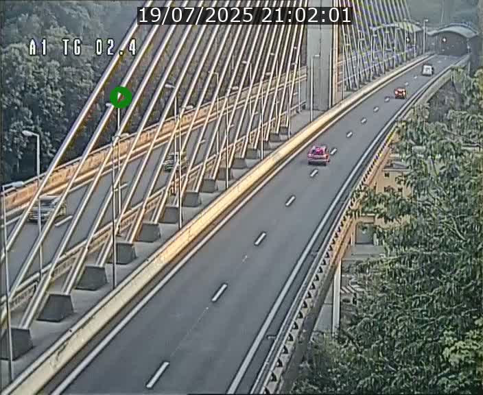 Traffic live webcam Luxembourg Sandweiler - A1 direction Luxembourg-ville - BK 2.4
