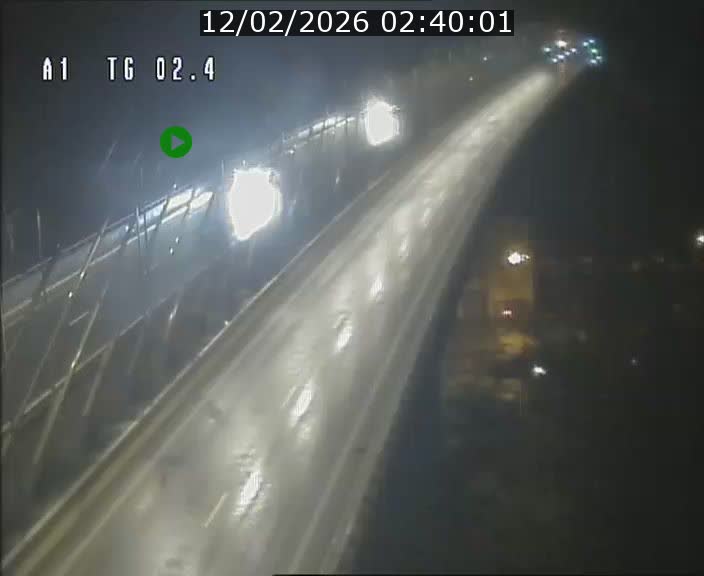 Traffic live webcam Luxembourg Sandweiler - A1 direction Luxembourg-ville - BK 2.4