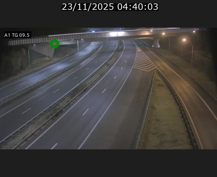 Traffic live webcam Luxembourg Jonction Grünewald - A1 direction Luxembourg-ville - BK 9.5