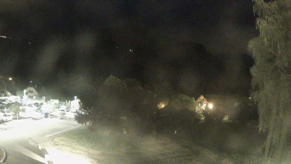 Webcam au niveau de la mairie du village du Bourg d'Oisans, aux pieds de l'Alpe d'Huez et aux portes du parc des Écrins