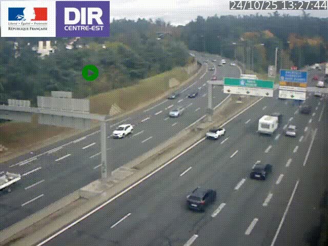 Caméra de circulation routière sur le boulevard périphérique Laurent Bonnevay de Lyon (D383) à hauteur de Bron, avant la jonction avec l'A43. Vue orientée vers l'échangeur
