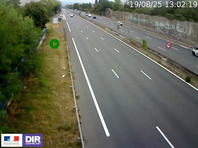 Webcam à Bron sur l'A43 à la jonction avec le boulevard périphérique de Lyon (D383). Vue orientée vers Lyon
