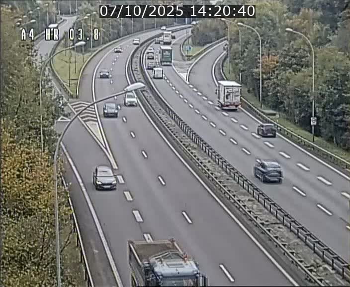 Webcam traffic A4 Luxembourg - BK 3.8 - Leudelange (direction Esch sur Alzette)