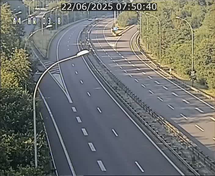 Webcam traffic A4 Luxembourg - BK 3.8 - Leudelange (direction Esch sur Alzette)