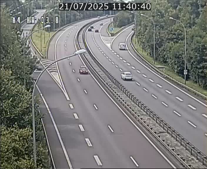 Webcam traffic A4 Luxembourg - BK 3.8 - Leudelange (direction Esch sur Alzette)
