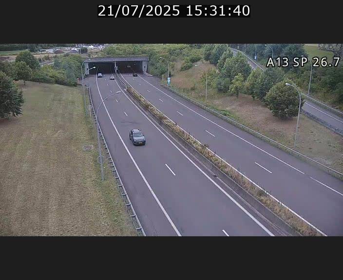 Traffic live webcam Luxembourg Frisange - A13 direction Luxembourg-ville - BK 26.7