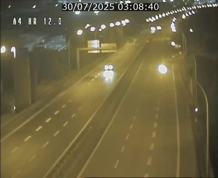 Traffic live webcam Luxembourg Jonction Foetz - A4 - BK 12.0 - direction Esch sur Alzette