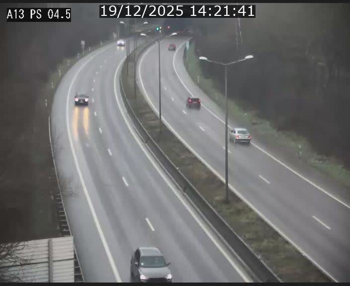 Traffic live webcam Luxembourg Differdange - A13 direction Esch-sur-Alzette - BK 4.5