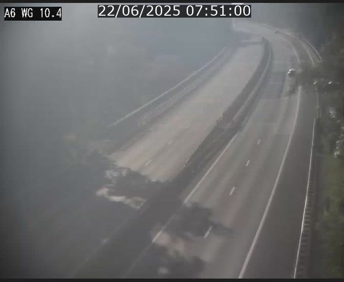 Traffic live webcam Luxembourg Mamer - A6 - BK 10.4 - direction Luxembourg/France/Allemagne