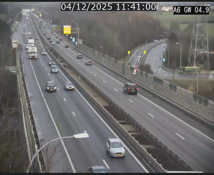 Traffic live webcam Luxembourg Croix de Cessange - A6 - BK 4.9 - direction Belgique
