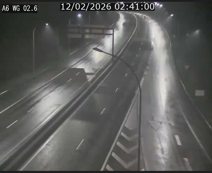 Traffic live webcam Luxembourg Croix de Cessange - A6 - BK 2.6 - direction France/Allemagne