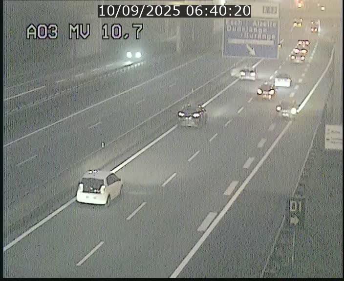 Traffic live webcam Luxembourg Croix de Bettembourg - A3 - BK 10.7 - direction France