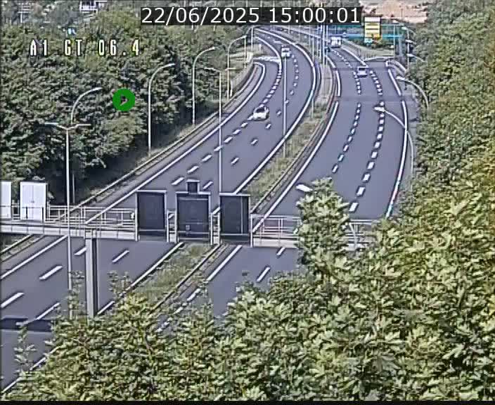 Traffic live webcam Luxembourg Hamm - A1 direction Sandweiler - BK 6.4