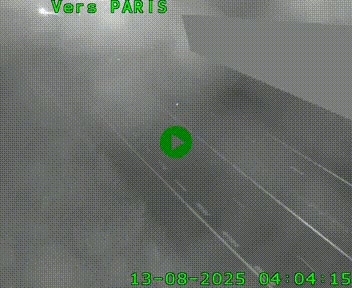 Caméra routière sur l'autoroute A20 à Saint-Pardoux-l'Ortigier, à la jonction avec l'A89. Vue orientée vers Paris