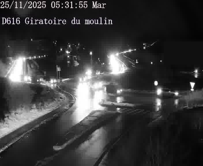 Webcams sur la D616, sur le contournement d'Audun-le-Tiche. Vue orientée vers le rond-point du Moulin, en provenance du Luxembourg