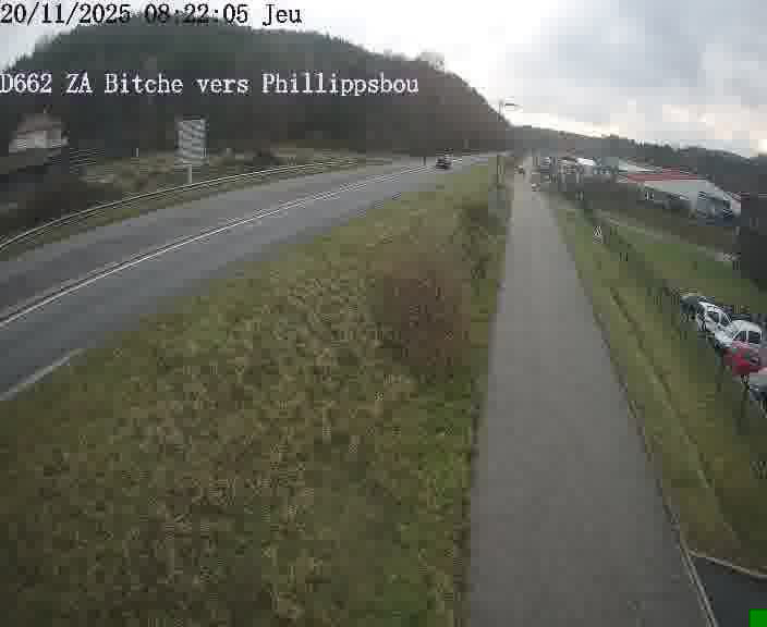 Caméra de trafic sur D662 (France) à Bitche, orientée vers Phillippsbourg, permettant d’évaluer fluidité, incidents et densité automobile.