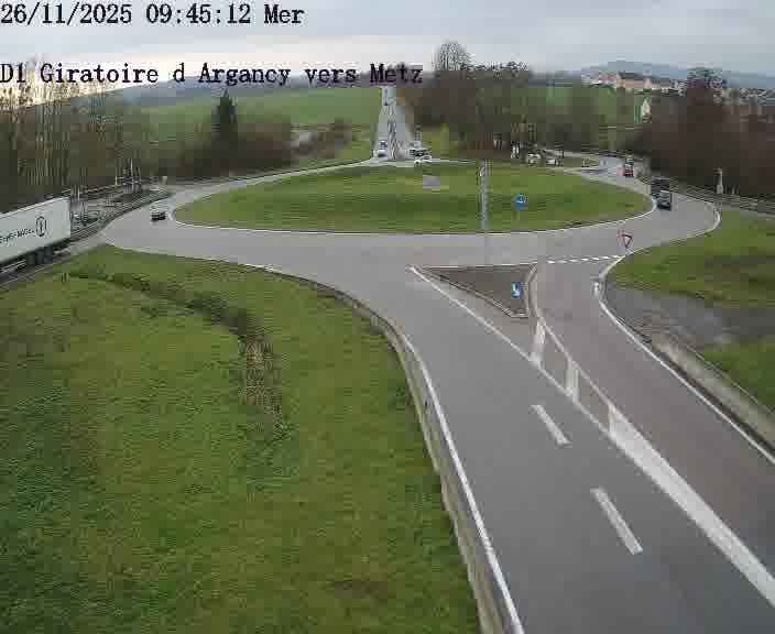 Webcam installée le long de D1 (France) à Argancy, pointée vers Metz, utile pour suivre précisément les conditions de trafic.