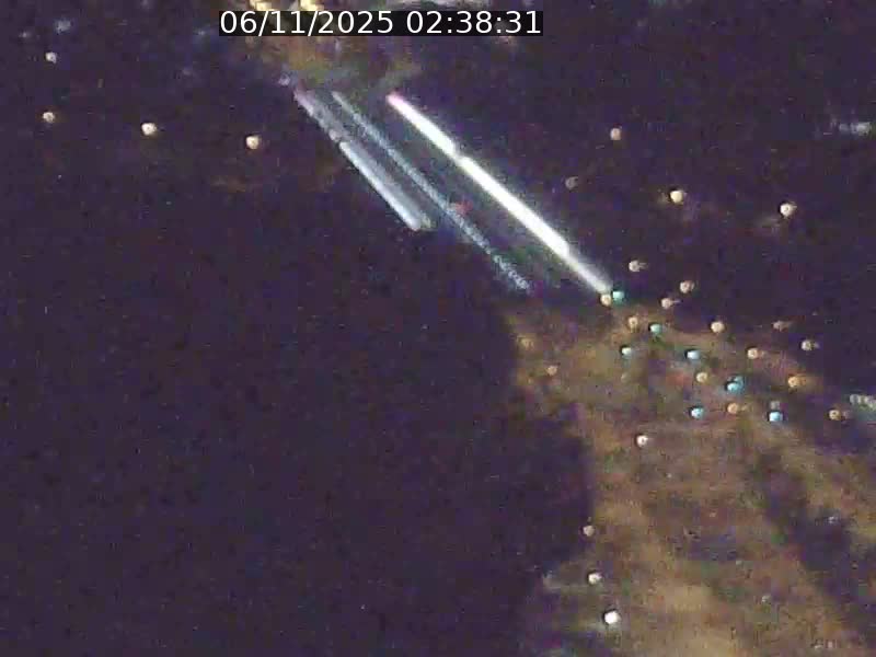 Webcam sur l'avenue John Fitzgerald Kennedy (N51) avec vue sur le Pont rouge (Pont Grande Duchesse Charlotte), l'arrêt Pfaffenthal et l'entrée du quartier Kirchberg