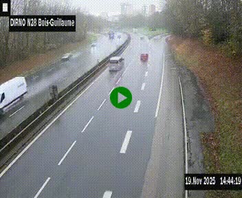 Webcam routière à hauteur de Bois-Guillaume en périphérie de Rouen. Vue orientée vers Rouen