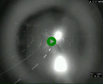 Webcam au carrefour de la croisade, à la jonction entre la N22 et la N320, avant le poste de douane franco-andorrane. Webcam à 1790 mètres d'altitude