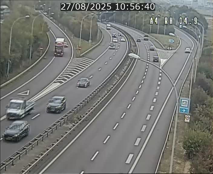 Traffic live webcam Luxembourg Leudelange - A4 - BK 4.9 - direction Luxembourg