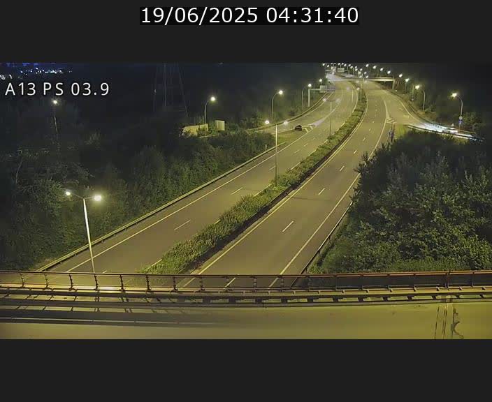 Traffic live webcam Luxembourg Differdange - A13 direction Esch-sur-Alzette - BK 3.9