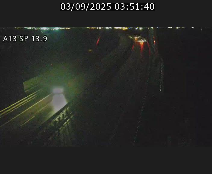 Traffic live webcam Luxembourg Kayl - A13 direction Esch-sur-Alzette/Luxembourg-ville - BK 13.9