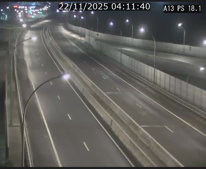 Traffic live webcam Luxembourg Dudelange - A13 direction Croix de Bettembourg - BK 18.1