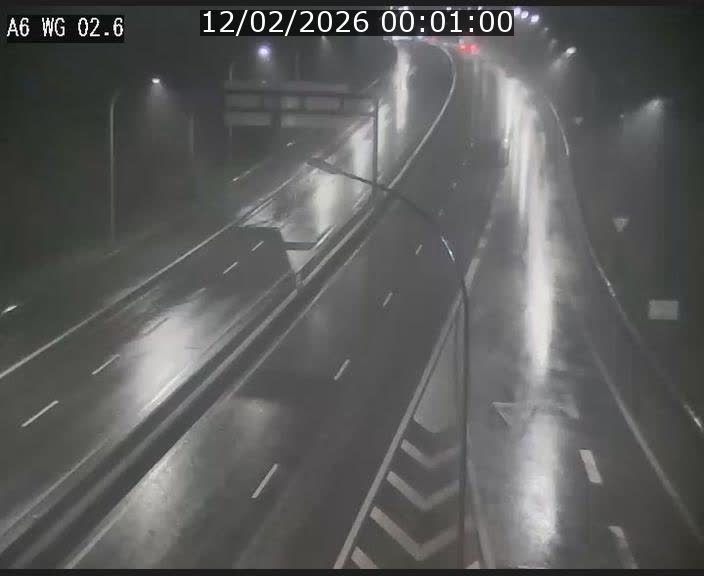 Traffic live webcam Luxembourg Croix de Cessange - A6 - BK 2.6 - direction France/Allemagne