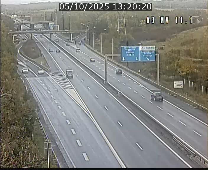 Traffic live webcam Luxembourg Croix de Bettembourg A3 - BK 11.1 - direction Luxembourg-ville