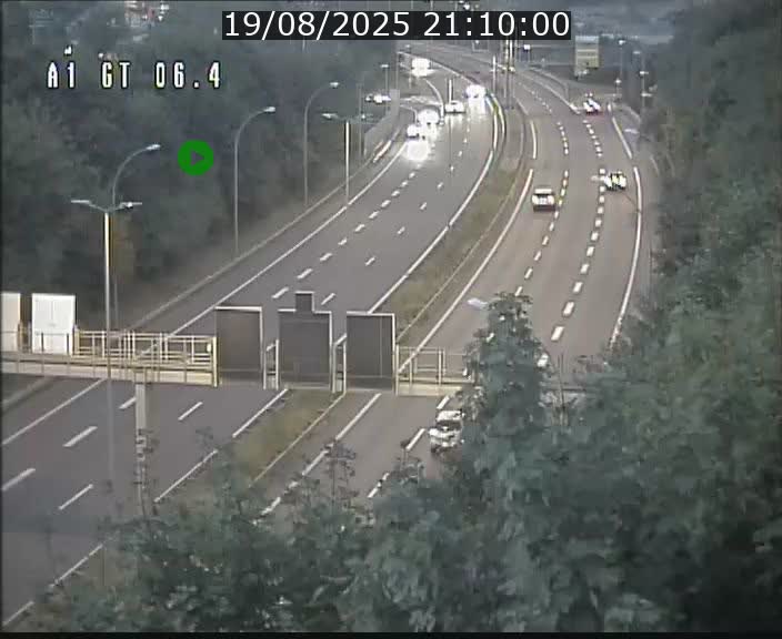 Traffic live webcam Luxembourg Hamm - A1 direction Sandweiler - BK 6.4
