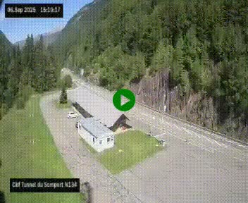Webcam à l'entrée du tunnel du Somport, côté français, sur la N134, dans les Pyrénées, en direction de l'Espagne, à 1116 mètres d'altitude
