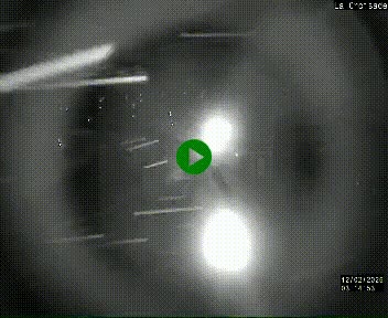 Webcam au carrefour de la croisade, à la jonction entre la N22 et la N320, avant le poste de douane franco-andorrane. Webcam à 1790 mètres d'altitude