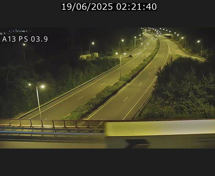Traffic live webcam Luxembourg Differdange - A13 direction Esch-sur-Alzette - BK 3.9