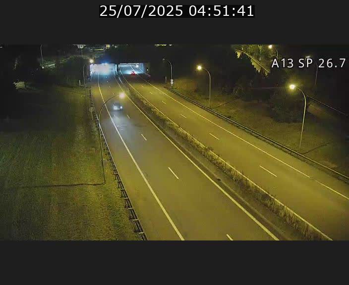 Traffic live webcam Luxembourg Frisange - A13 direction Luxembourg-ville - BK 26.7