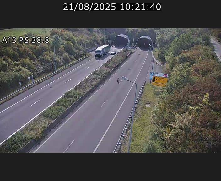 Webcam autoroute A13 à l'entrée ouest du tunnel Markusbierg à Schengen. Vue orientée vers Mondorf-les-Bains
