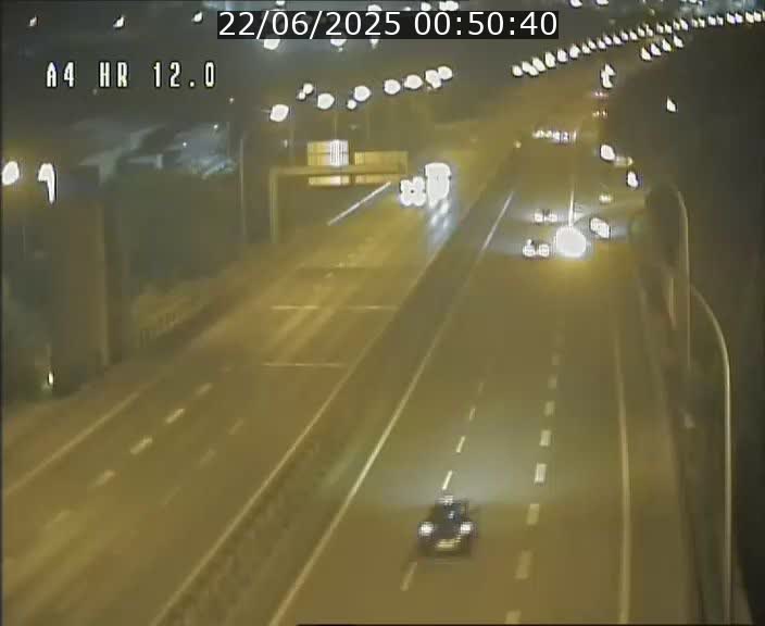 Traffic live webcam Luxembourg Jonction Foetz - A4 - BK 12.0 - direction Esch sur Alzette