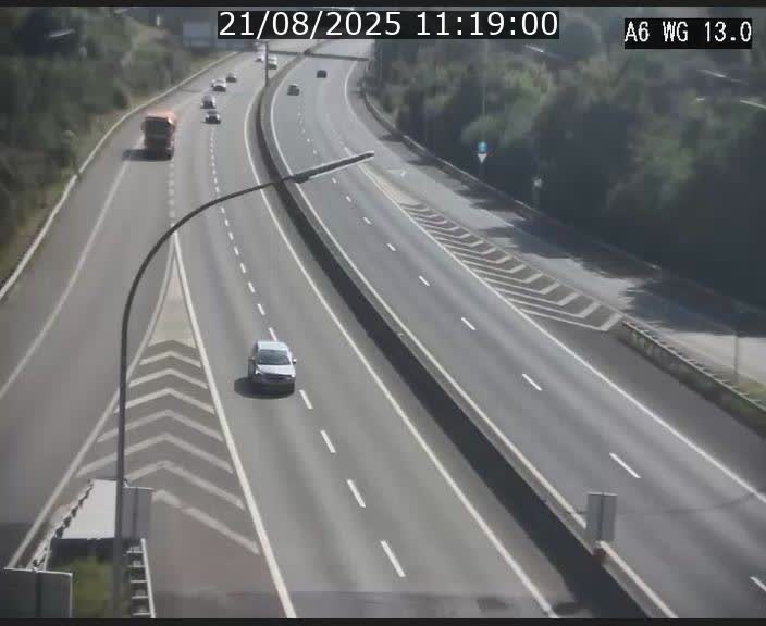 Traffic live webcam Luxembourg Mamer - A6 - BK 13 - direction Luxembourg/France/Allemagne