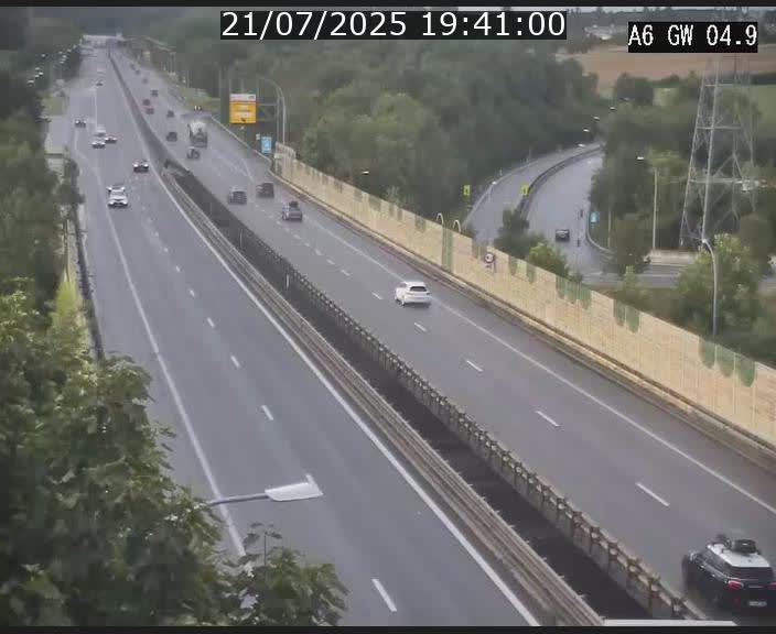Traffic live webcam Luxembourg Croix de Cessange - A6 - BK 4.9 - direction Belgique